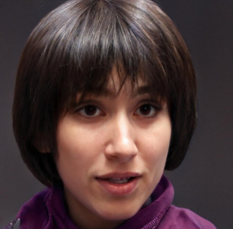 Roxana Mihăescu, Director de Formare noraluvinthas